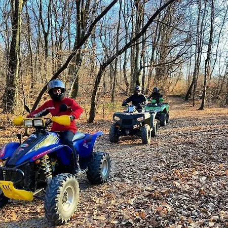 Feriehus Bella Italia Massino Visconti